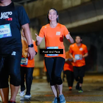 Runner Photo 7802797