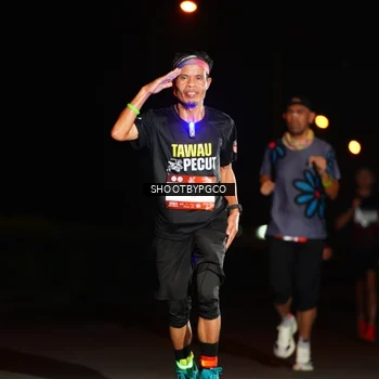 Runner Photo 7802806