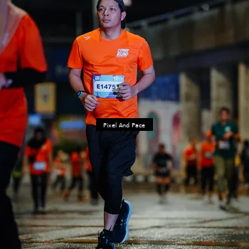 Runner Photo 7802826