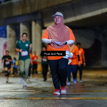 Runner Photo 7802865