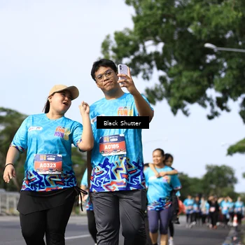 Runner Photo 7802869
