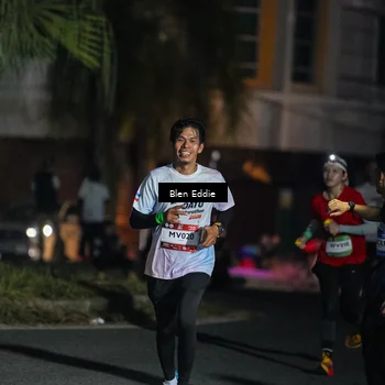 Runner Photo 7802897