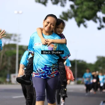 Runner Photo 7802903