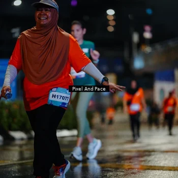 Runner Photo 7802907