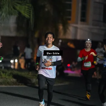 Runner Photo 7802911