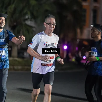 Runner Photo 7802960