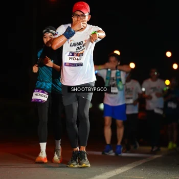 Runner Photo 7802963