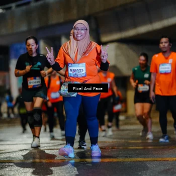 Runner Photo 7802970