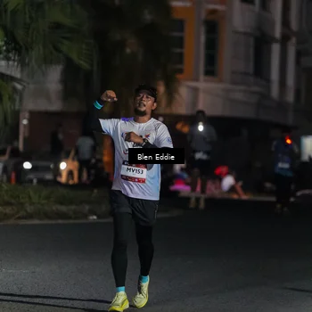 Runner Photo 7802973