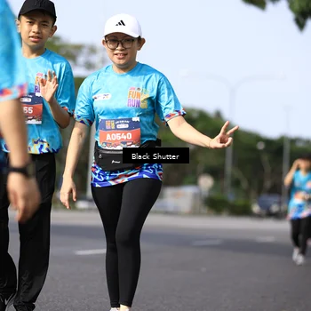 Runner Photo 7802974