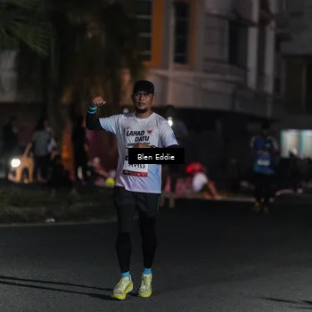 Runner Photo 7802976