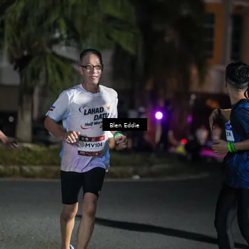 Runner Photo 7802980