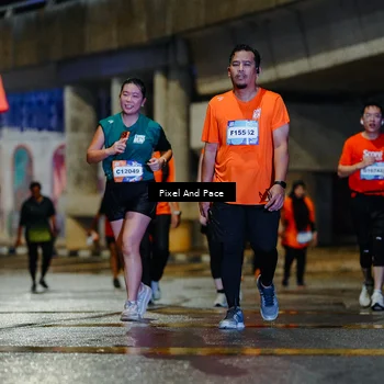 Runner Photo 7802985