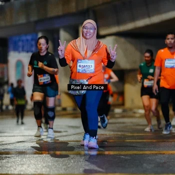 Runner Photo 7802996