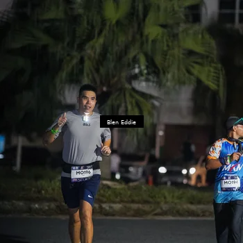 Runner Photo 7803025