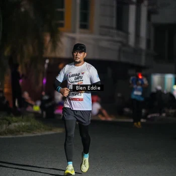 Runner Photo 7803026