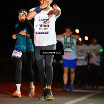 Runner Photo 7803028