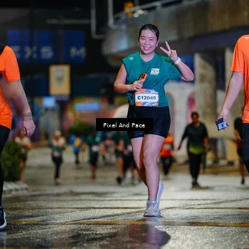 Runner Photo 7803032