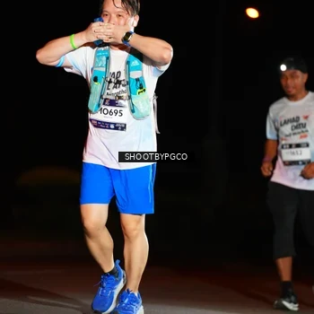 Runner Photo 7803035