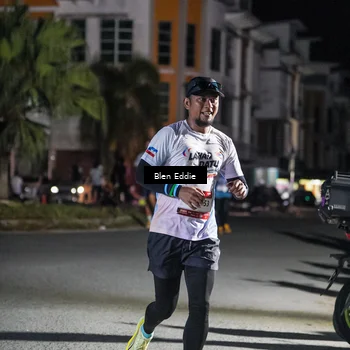 Runner Photo 7803047