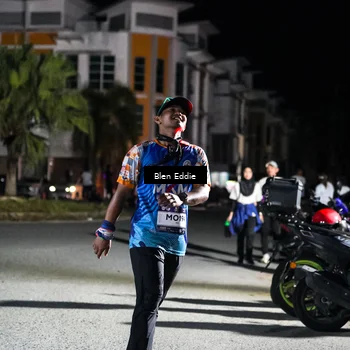 Runner Photo 7803065