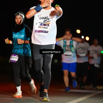 Runner Photo 7803080