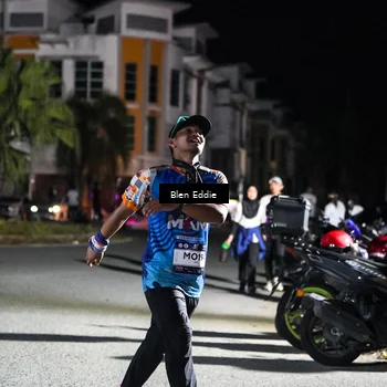 Runner Photo 7803110