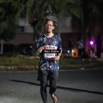 Runner Photo 7803112