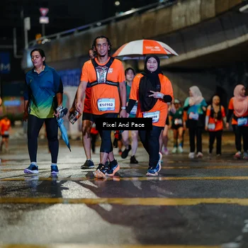 Runner Photo 7803114