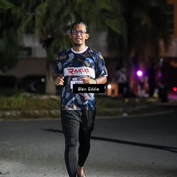 Runner Photo 7803121
