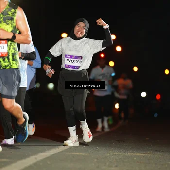 Runner Photo 7803124