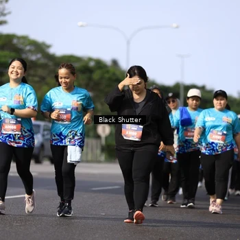 Runner Photo 7803127