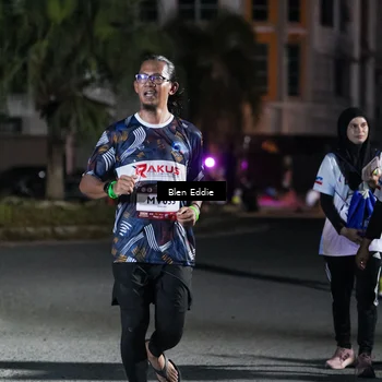 Runner Photo 7803132