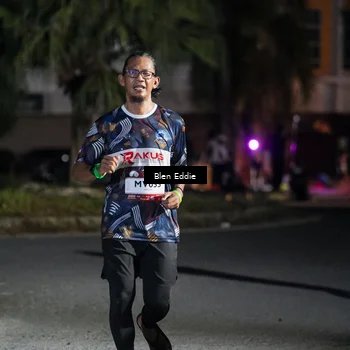 Runner Photo 7803133