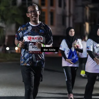 Runner Photo 7803140
