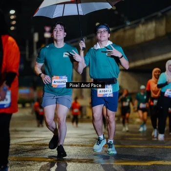 Runner Photo 7803146