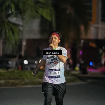 Runner Photo 7803150
