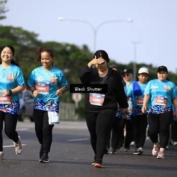 Runner Photo 7803152