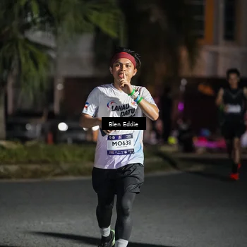 Runner Photo 7803153