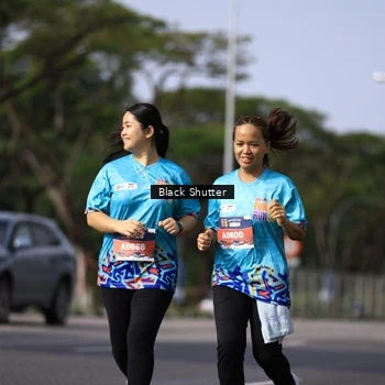 Runner Photo 7803156