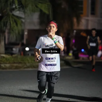 Runner Photo 7803162