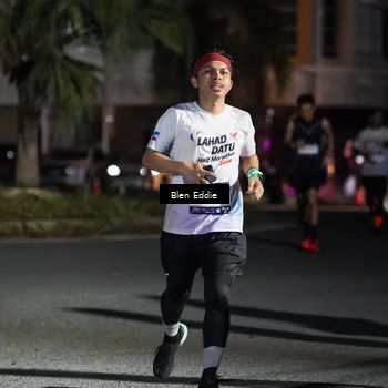 Runner Photo 7803165