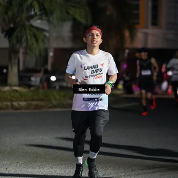 Runner Photo 7803166