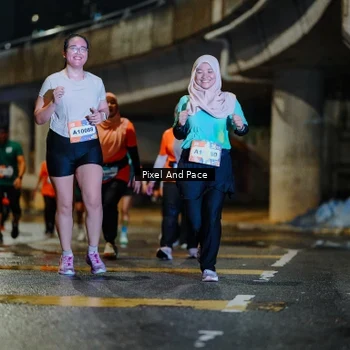 Runner Photo 7803177