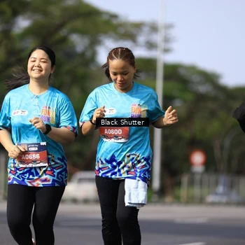 Runner Photo 7803178