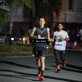 Runner Photo 7803180