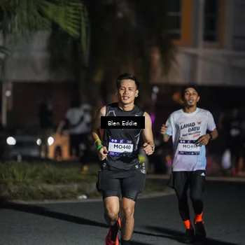 Runner Photo 7803181