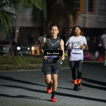 Runner Photo 7803182