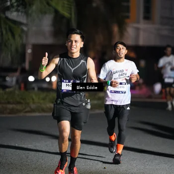 Runner Photo 7803208