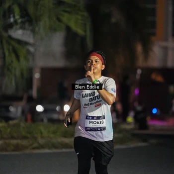 Runner Photo 7803225